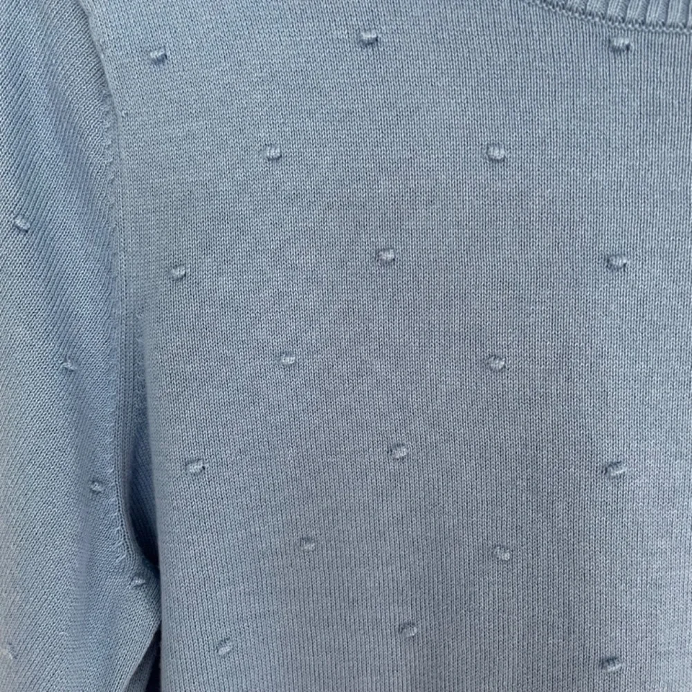 TALBOTS Medium Blue 100% Cotton Clip Dot Sweater Long Sleeve Crew Neck